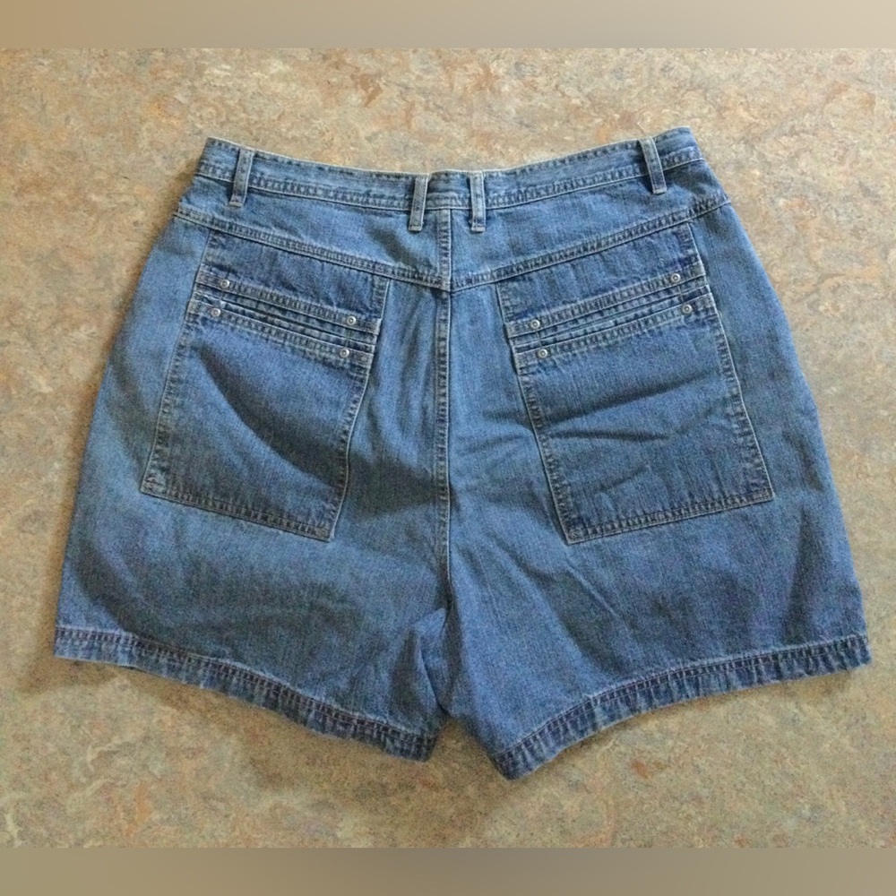 L.A. Blues Shorts (size 20) - Picture 2 of 5